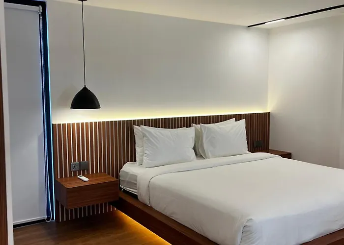 Grand 1br Pererenan Apartment